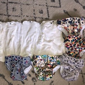 5 Cloth diapers lot with 11 cloth inserts and carry bag